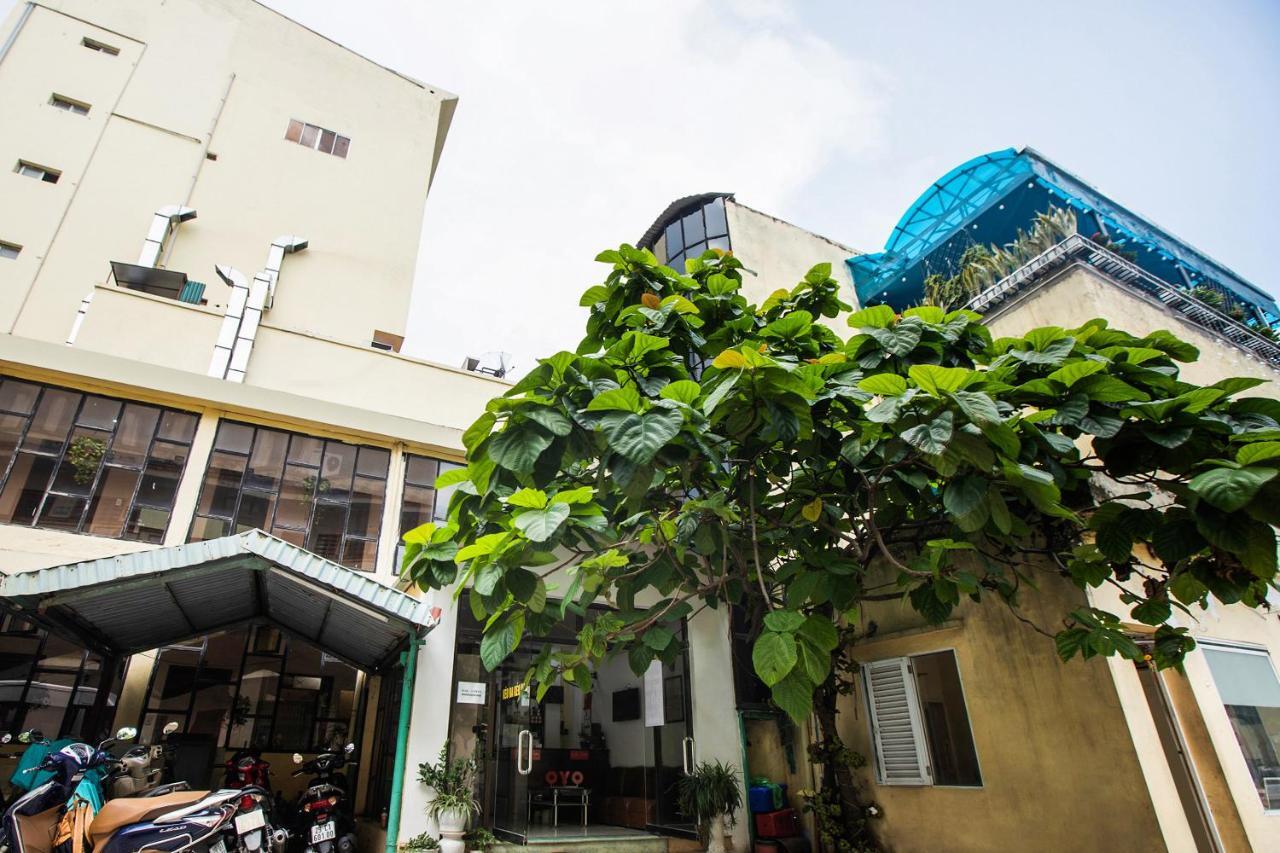 Khach San Giao Thong Hotel Hanoi Exterior photo
